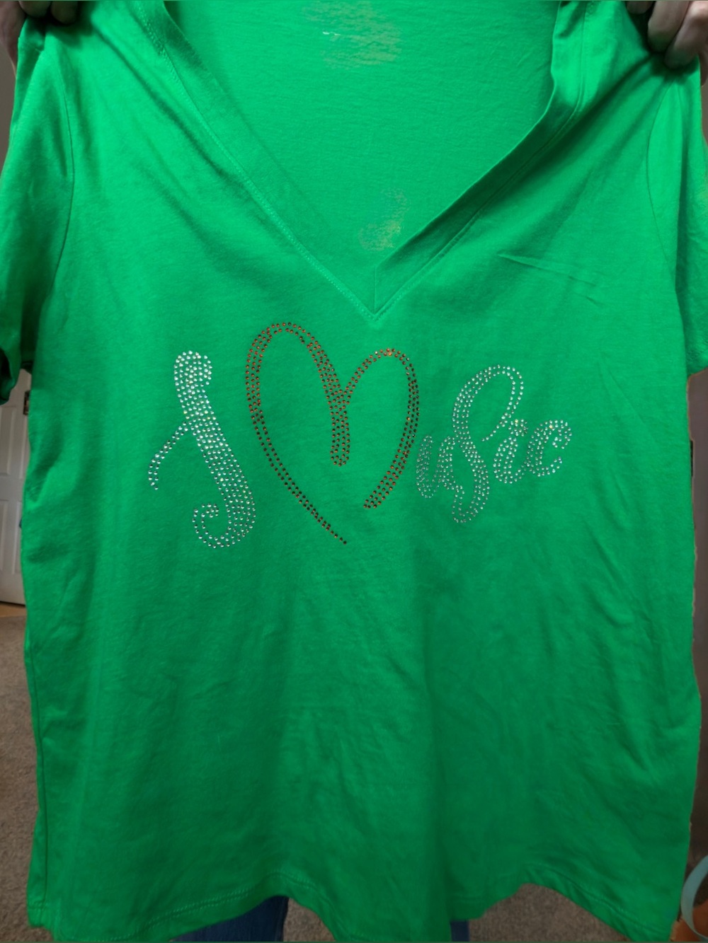 Green V-Neck Tee T-Shirt, handmade, Crystal Rhinestone "I ♥ Music".